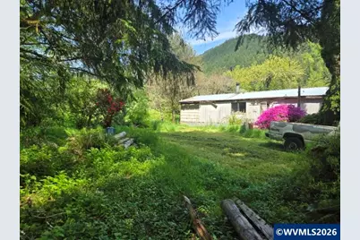 10195 Sweet Creek Rd, Mapleton, OR 97453 - Photo 8