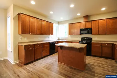 7610 Maebelle (-7640) Ln NE, Keizer, OR 97303 - Photo 18