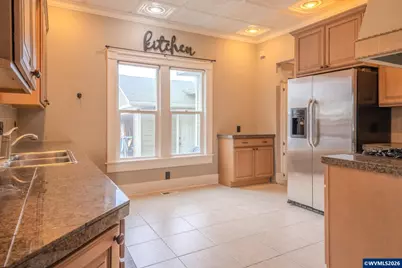 1550 East Av NE, Salem, OR 97301 - Photo 6