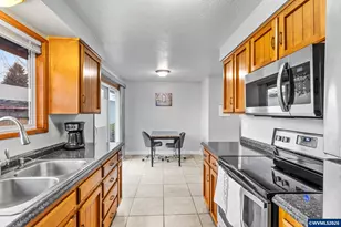 4771 Westlawn Ct SE, Salem, OR 97317 - Photo 10