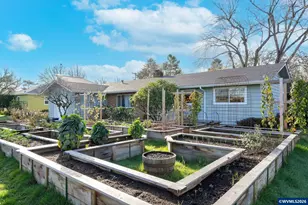 1614 NW Dixon St, Corvallis, OR 97330 - Photo 2