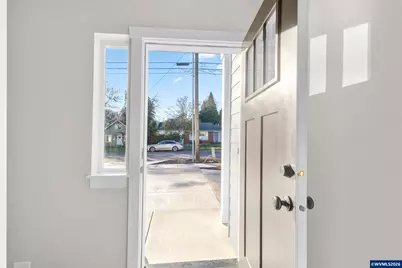 228-230-232 W Clay St, Monmouth, OR 97361 - Photo 4