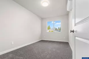 228-230-232 W Clay St, Monmouth, OR 97361 - Photo 24