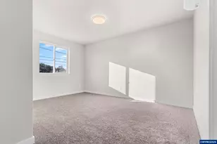 228-230-232 W Clay St, Monmouth, OR 97361 - Photo 18