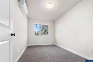 228-230-232 W Clay St, Monmouth, OR 97361 - Photo 22