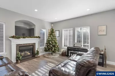 4985 Ward Dr NE, Salem, OR 97305 - Photo 6