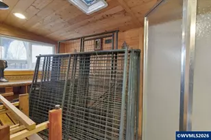 888 Morning Glory St, Independence, OR 97351 - Photo 38