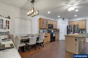 888 Morning Glory St, Independence, OR 97351 - Photo 12