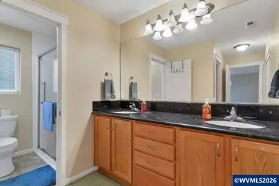 888 Morning Glory St, Independence, OR 97351 - Photo 28