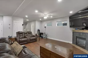 888 Morning Glory St, Independence, OR 97351 - Photo 14