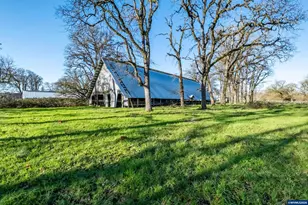 941 N 2nd St, Jefferson, OR 97352 - Photo 24