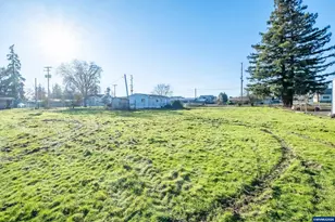 941 N 2nd St, Jefferson, OR 97352 - Photo 34