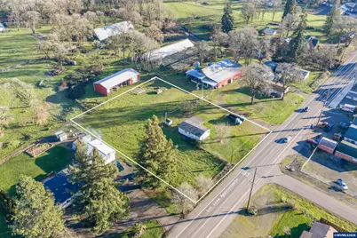 941 N 2nd St, Jefferson, OR 97352 - Photo 4