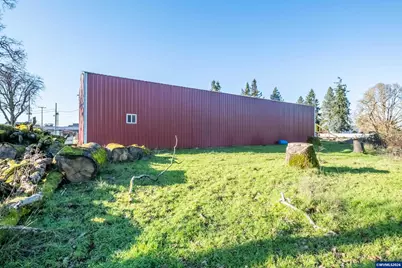 941 N 2nd St, Jefferson, OR 97352 - Photo 10