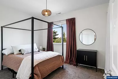 2747 Fillmore Av NW, Salem, OR 97304 - Photo 34