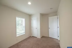 141 S 17th St, Independence, OR 97351 - Photo 20