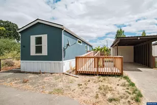 141 S 17th St, Independence, OR 97351 - Photo 28