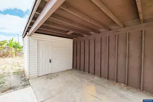 141 S 17th St, Independence, OR 97351 - Photo 26