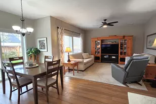 466 Yellowstone Dr S, Monmouth, OR 97361 - Photo 4