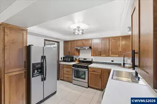 752 Harmony St, Lebanon, OR 97355 - Photo 16