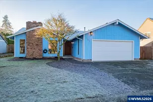 752 Harmony St, Lebanon, OR 97355 - Photo 2