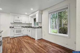 20450 Abiqua Rd NE, Scotts Mills, OR 97375 - Photo 8