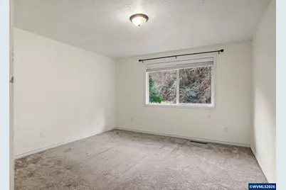 20450 Abiqua Rd NE, Scotts Mills, OR 97375 - Photo 16