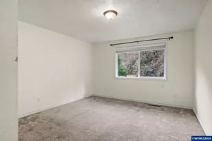 20450 Abiqua Rd NE, Scotts Mills, OR 97375 - Photo 16