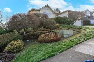 984 Burley Hill Dr NW, Salem, OR 97304 - Photo 2