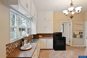 612 Walnut St, Lebanon, OR 97355 - Photo 14