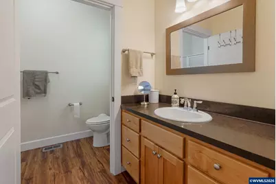 1101 Madison St, Silverton, OR 97381 - Photo 28