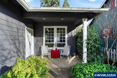 1101 Madison St, Silverton, OR 97381 - Photo 4