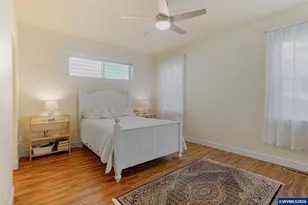 1101 Madison St, Silverton, OR 97381 - Photo 24