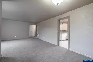 135 College Dr NW, Salem, OR 97304 - Photo 30