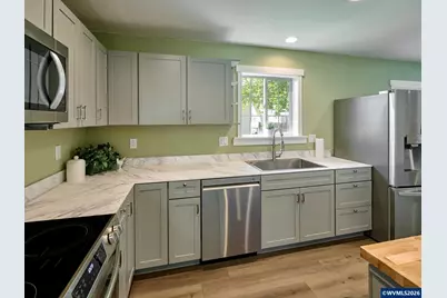 408 Clara Ct NE, Salem, OR 97301 - Photo 12