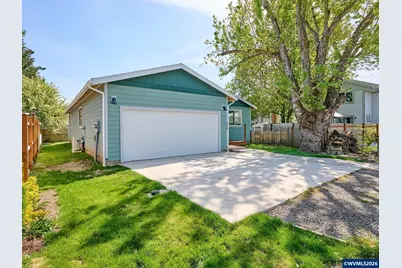 408 Clara Ct NE, Salem, OR 97301 - Photo 28