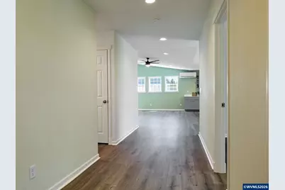 408 Clara Ct NE, Salem, OR 97301 - Photo 4