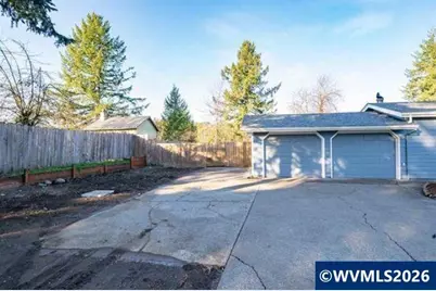 483 SE Hazel Av, Mill City, OR 97360 - Photo 20