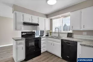 4914 Song Sparrow St NE, Salem, OR 97301 - Photo 14