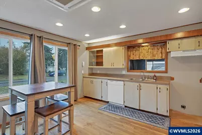 511 E Elwood St, Stayton, OR 97383 - Photo 16