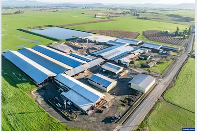 35725 Engle Rd, Albany, OR 97322 - Photo 38