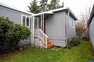 283 Broadmore Ave NE, Salem, OR 97301 - Photo 4