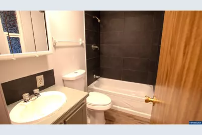 283 Broadmore Av NE, Salem, OR 97301 - Photo 16