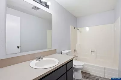 349 NE 18th St, Gresham, OR 97030 - Photo 22