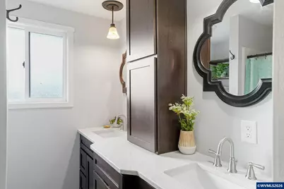 257 N 6th St, Jefferson, OR 97352 - Photo 24