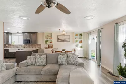 257 N 6th St, Jefferson, OR 97352 - Photo 8