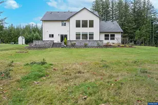 19724 Desantis Ln SE, Silverton, OR 97381 - Photo 42