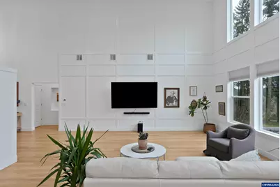 19724 Desantis Ln SE, Silverton, OR 97381 - Photo 14