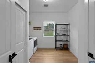 19724 Desantis Ln SE, Silverton, OR 97381 - Photo 22