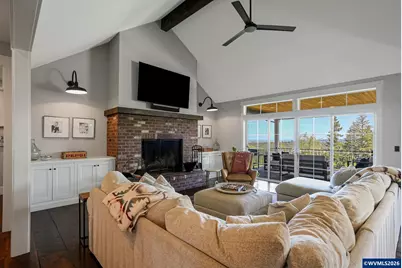 4040 Victor Point Rd NE, Silverton, OR 97381 - Photo 12